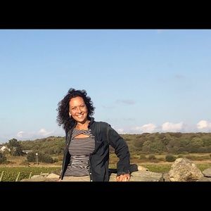 Meet your Posher, Laura